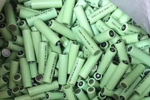 康乐上湾乡高价钴酸锂电池回收→收废弃钛酸锂电池,动力电池回收热线